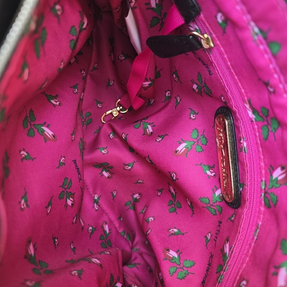 Betsey Johnson Bow Tote - Picture 7 of 11